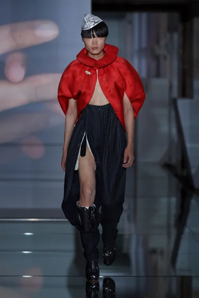Look 22